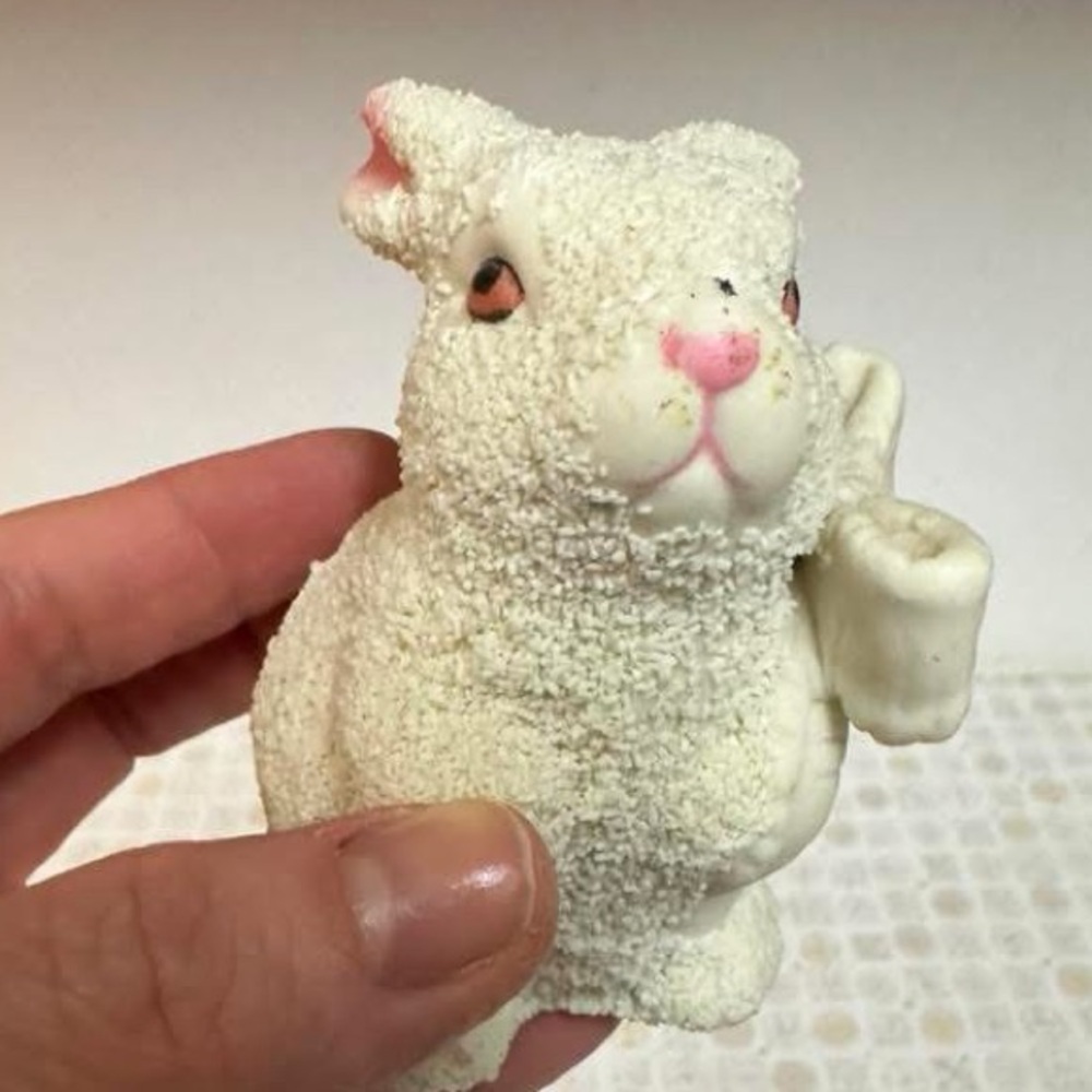 White Rabbit Figurine - Picture 5 of 5